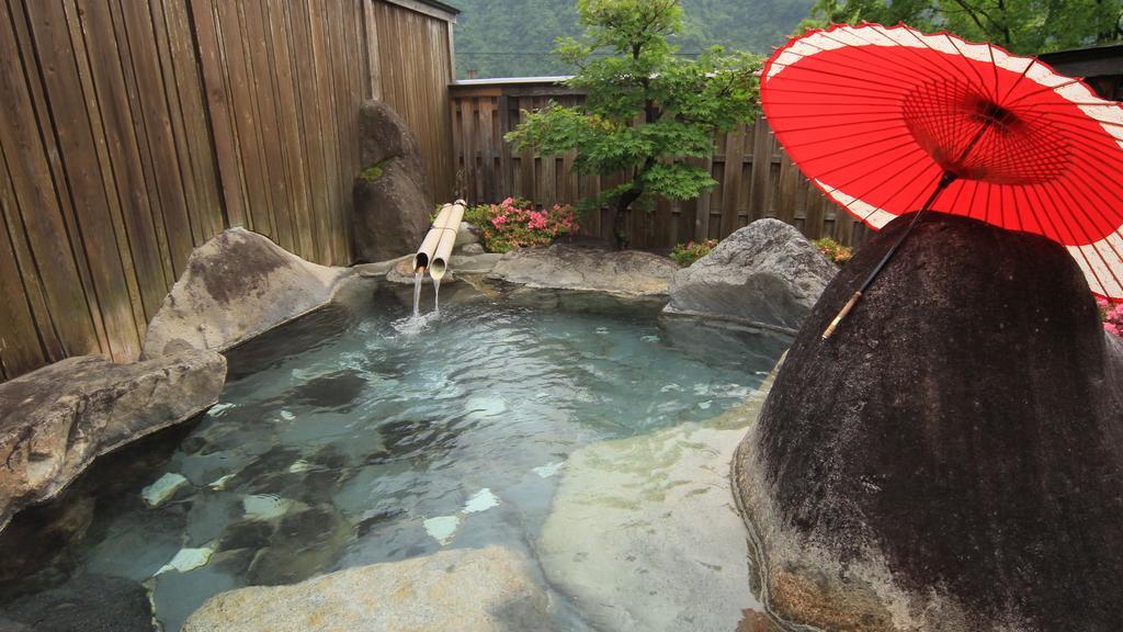 Jinkuro Hotel Takayama  Buitenkant foto