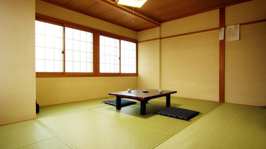 Jinkuro Hotel Takayama  Kamer foto
