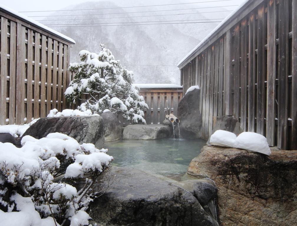 Jinkuro Hotel Takayama  Buitenkant foto